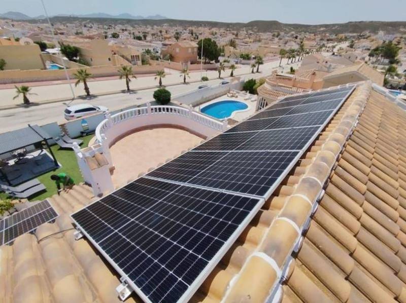 7 steps to a brighter future with solar power in Spain