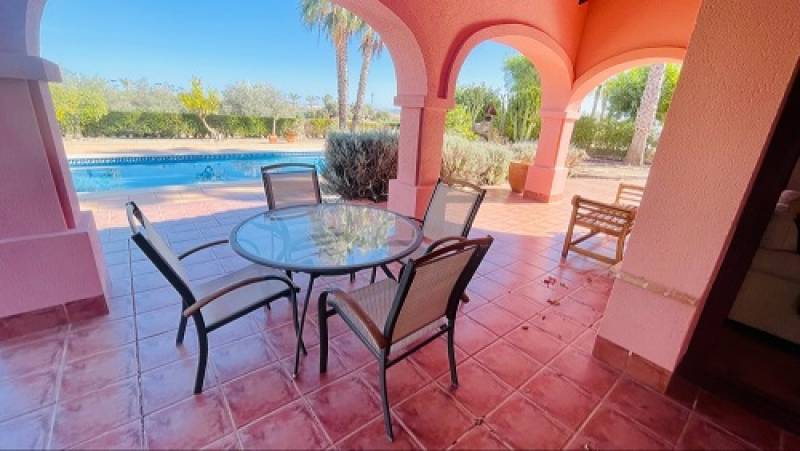 Home Space Sales presents beautiful detached villa with pool on Hacienda del Alamo