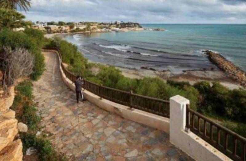 Orihuela Costa cliff walk set for major lighting overhaul