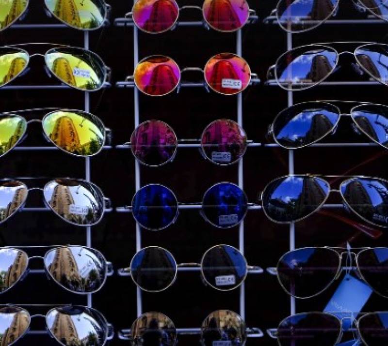 Wearing the wrong sunglasses in Spain could land you a €200 fine