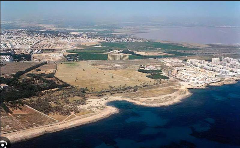 Black flags for Costa Blanca tourist hotspots