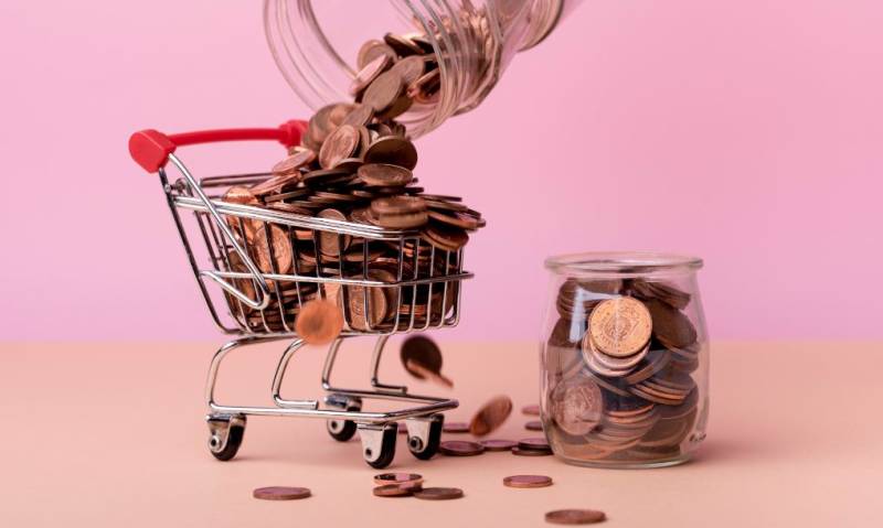 Food and fuel shoot up in price across Spain due to the conflict in Israel