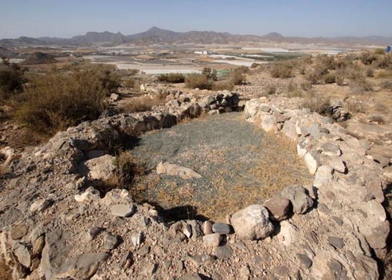 August 8 Free guided hike to the Stone Age settlement of Cabezo del Plomo in Mazarron