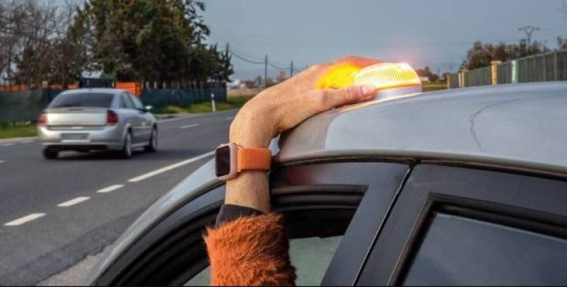 No need to worry: V-16 emergency beacons are safe despite fears of overheating