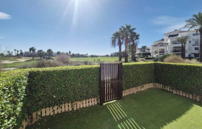 Beautifully presented 2-bed apartment on La Torre Golf Resort for only €169,999