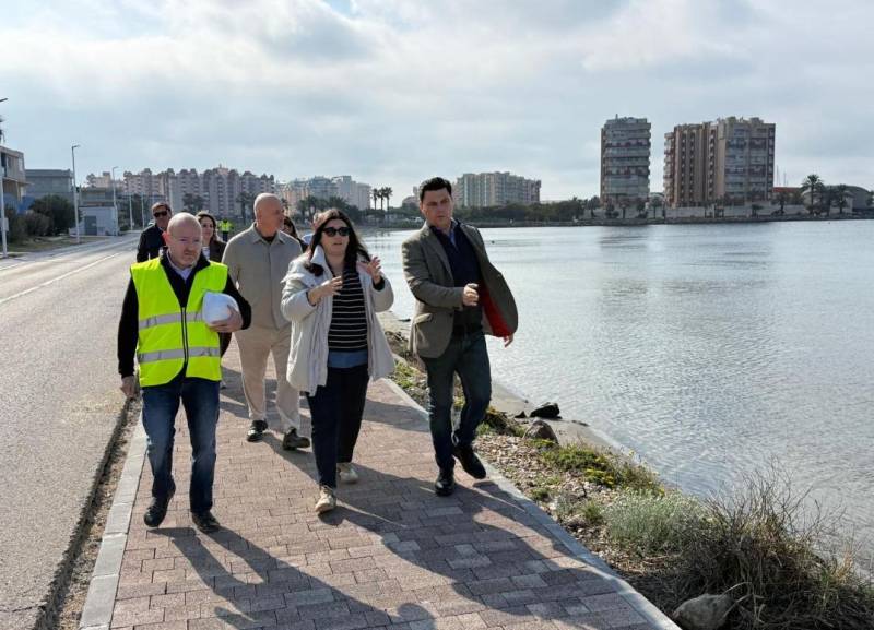 New pedestrian path in La Manga del Mar Menor set to be complete within a month